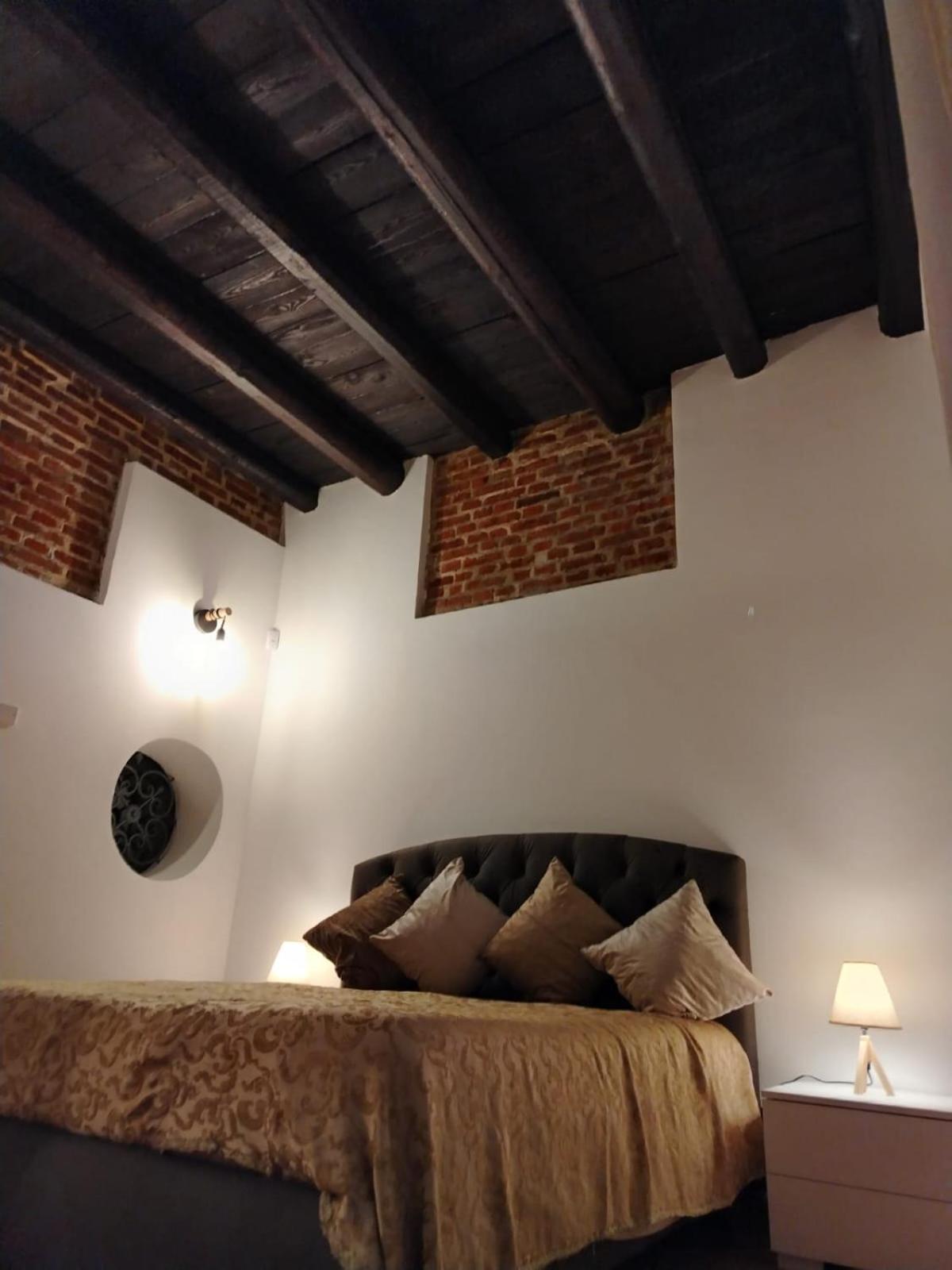 Vittorio Cathedral House