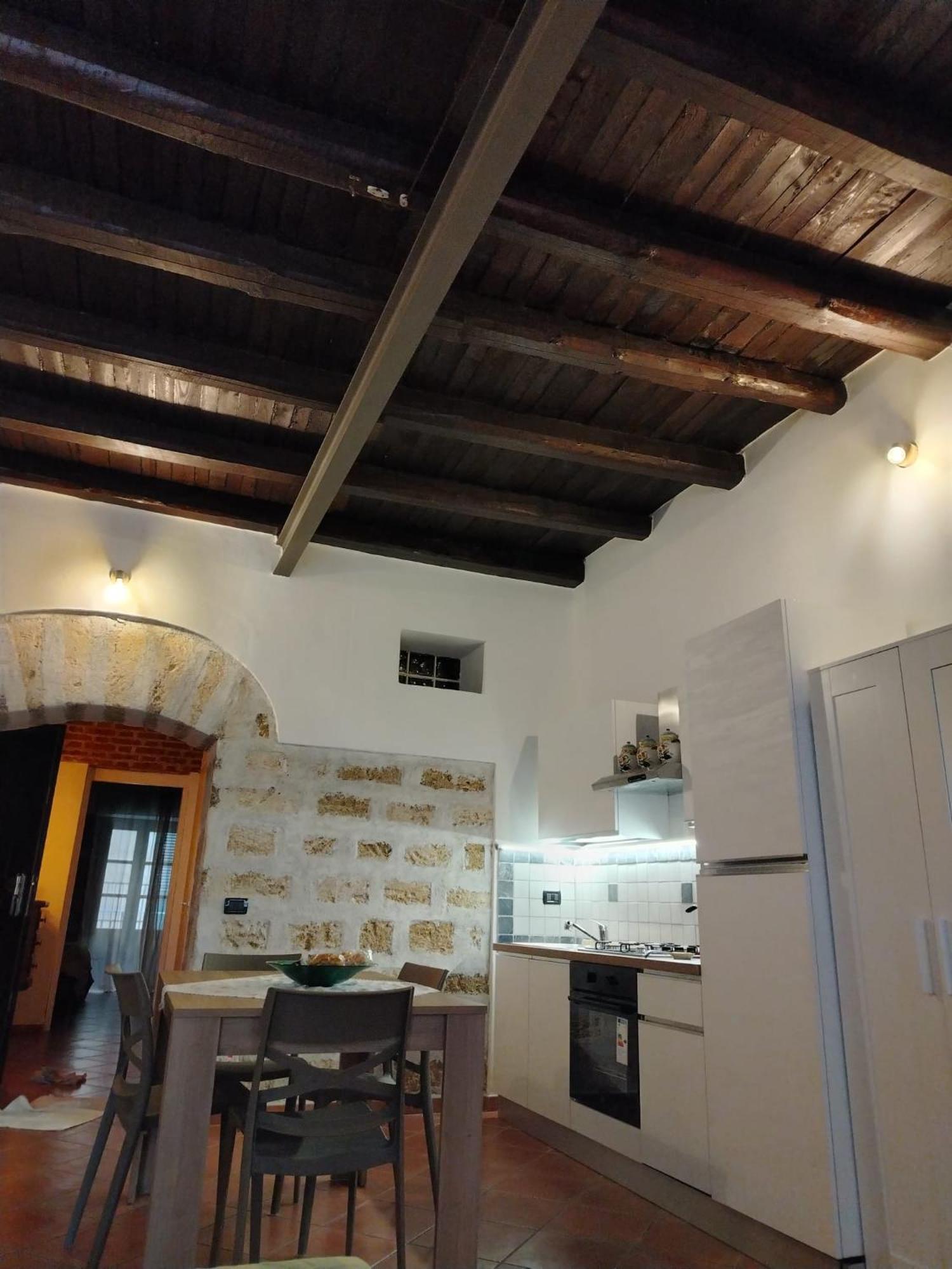 Vittorio Cathedral House *